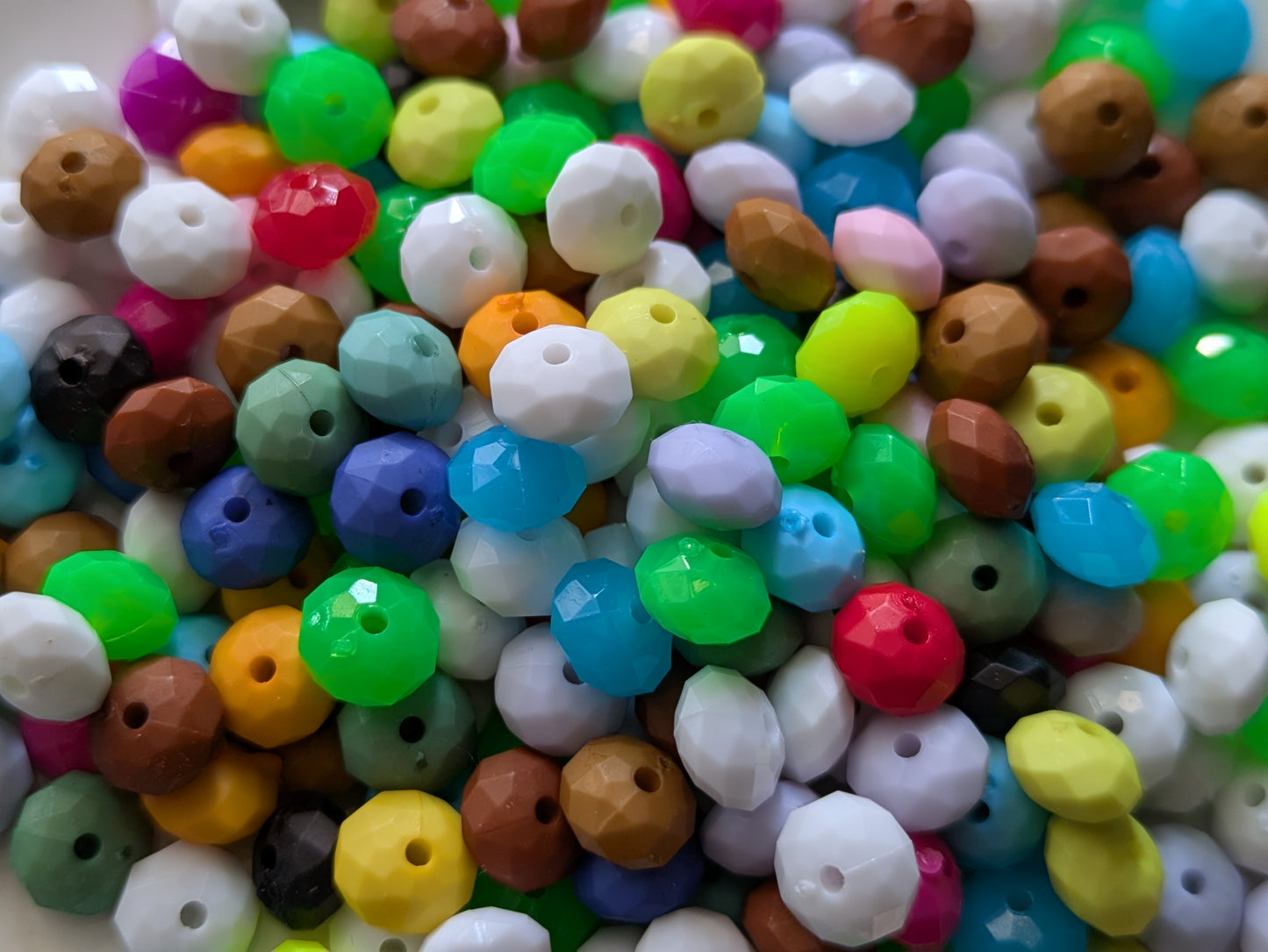 Restant acryl facetkraal mix (500x)
