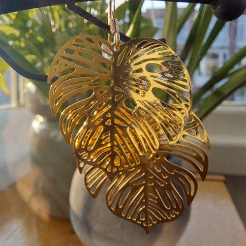 Oorbellen monsterablad large goud