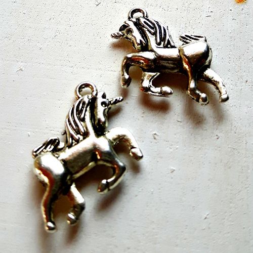 Charm Einhorn silber