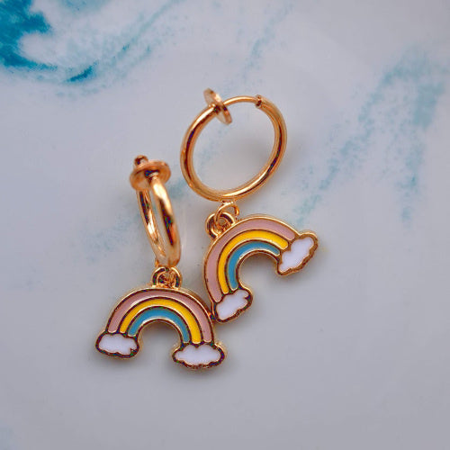 Clip-Ohrringe in Regenbogenfarben